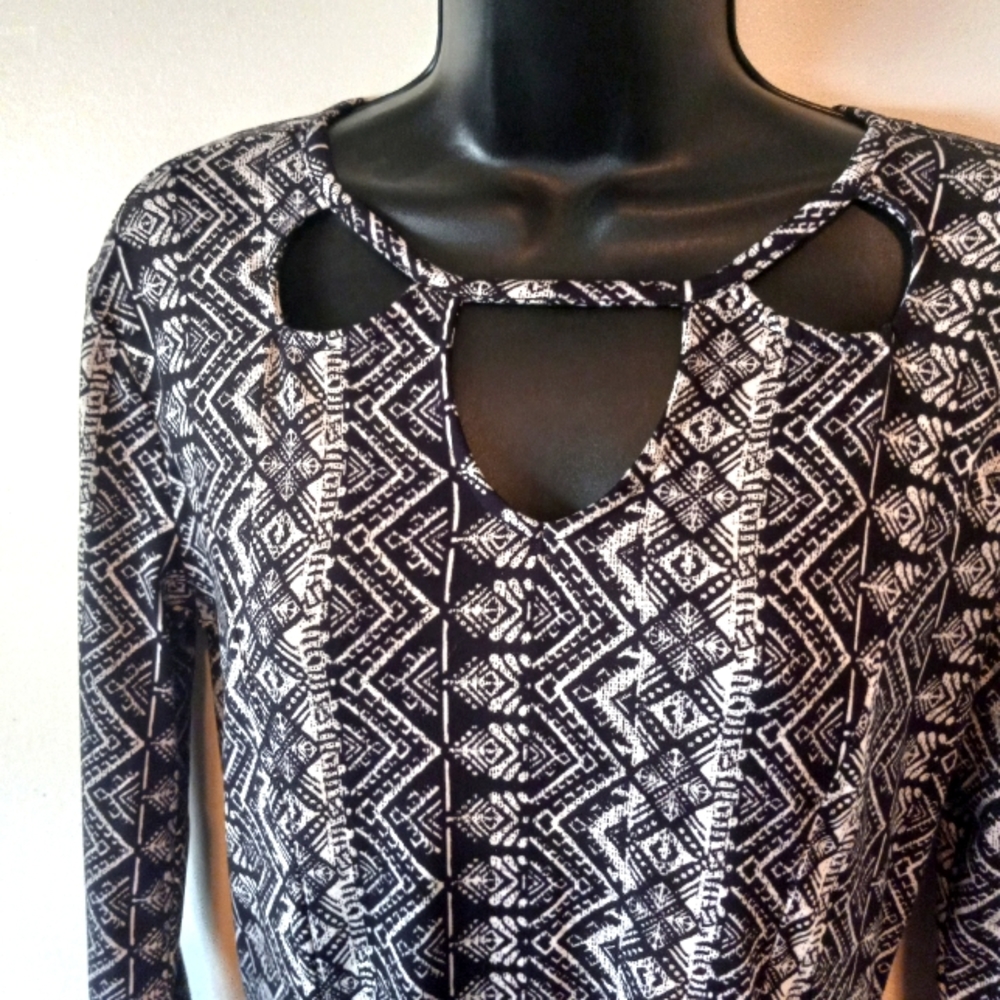 Long sleeve light weight summer dress